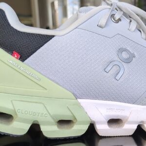 Cloudtec Sole Athletic Shoes